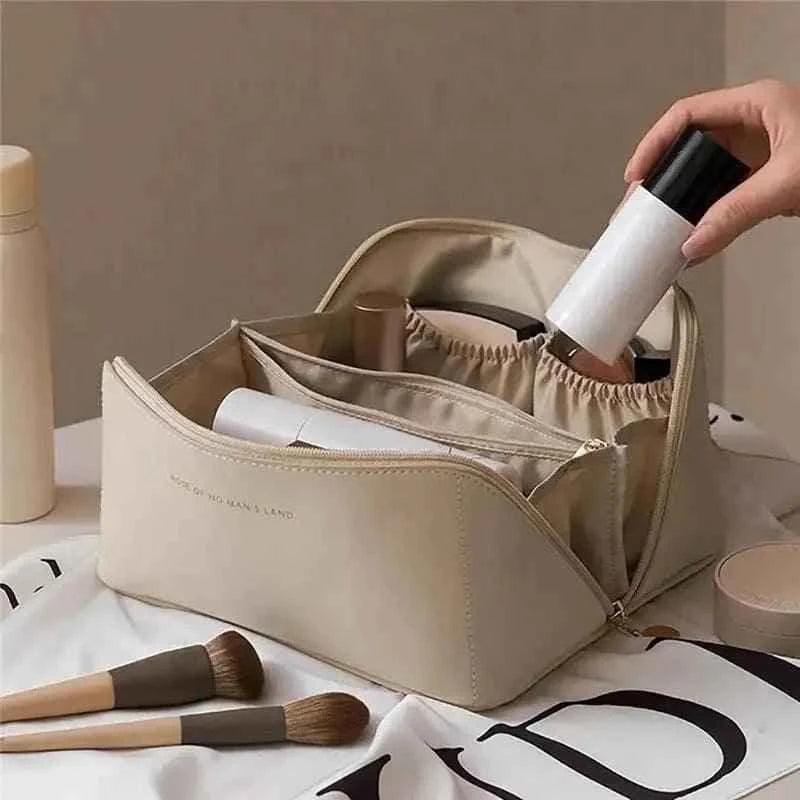 Classy Leather Cosmetic Bag – Portable Makeup Pouch for Travel